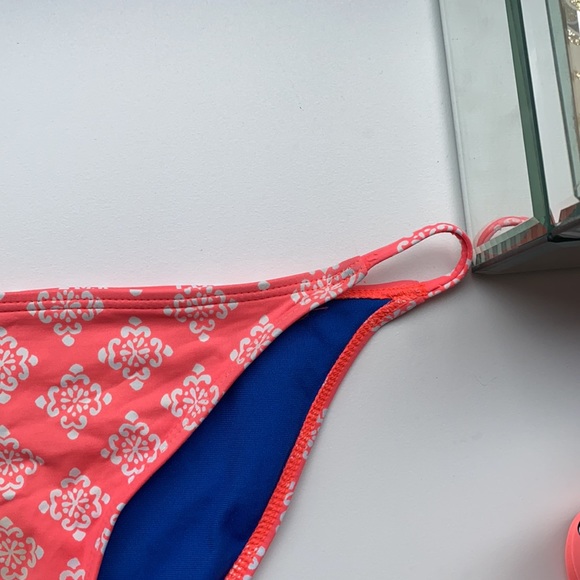 Bikini Bottom - Picture 2 of 5